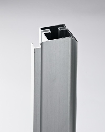 12099321022 Ручка профильная L-образная вертикальная для 18мм 4 700 мм Белый глянец Металл Rehau